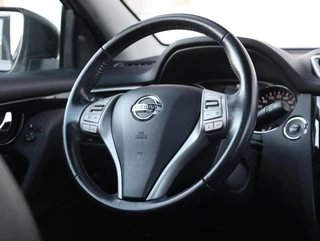Nissan Qashqai 1.2 116PK Tekna | Panoramadak | Trekhaak | / 45