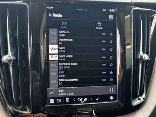 Volvo XC60 2.0 Recharge T6 AWD Inscription  | Stoelventilatie | LED | Keyless | Apple Carplay | Stuur- en stoelverwarming |  Pano / 41