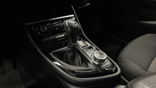 BMW 2-serie Active Tourer 216i Executive Edition LM NAVI LED HEAD UP. / 35