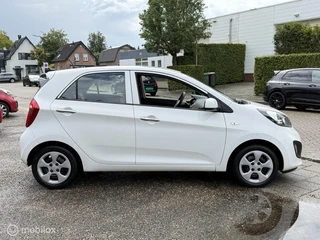 Kia Picanto 1.0 Design Edition rood leer stoel+stuurverw. / 7
