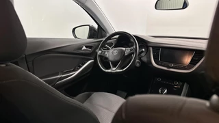 Opel Grandland X 1.2 Turbo Innovation AUTOMAAT STOELVER CRUISE CAMERA NAVI LM CARPLAY. / 20