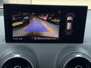 Audi Q2 35 TFSI S 150pk Edition / CarPlay / 14