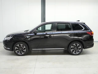 Mitsubishi Outlander 2.0 PHEV Pure / 35