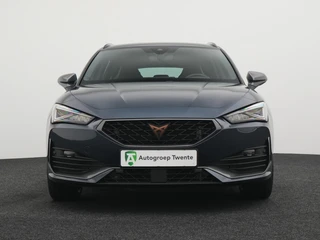 CUPRA Leon Sportstourer 1.4 PHEV e-Hybrid Business Navigatie | Stuurverwarming | LED | Came / 12