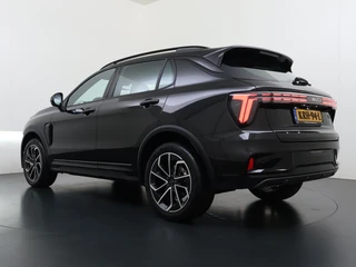 Lynk & Co 01 1.5 Core NIEUW MODEL! | FABRIEKSGARANTIE T/M 2030! | CAMERA| STOELVERWARMING| APPLE CARPLAY| ADAPTIVE CRUISE CONTROL| / 7