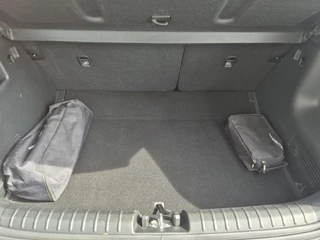 Kia Stonic 1.0 T-GDi MHEV DynamicPlusLine | Airco | Navi | Camera | LM Velgen | Privacy Glass | / 22