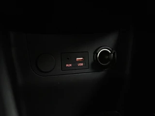 Kia Picanto 1.0 CVVT First Edition Climate control | Cruise control / 32