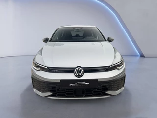 Volkswagen Golf 1.5 eHybrid GTE 272pk / 360 Cam / 5J Garantie / HUD / Black Style / 2