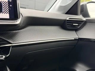 Peugeot 208 Allure 1.2 Hybrid 110PK e-DCS6 Automaat Navigatie, Rondomzichtcamera, Climate Control, Cruise Control, Parkeersensoren / 31