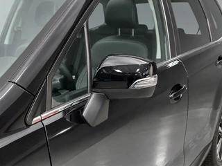 Subaru Forester 2.0 AWD Premium 150 pk AUT  | 1e eigenaar | dealer onderhouden | navigatie | leder interieur | panoramadak | keyless / 13