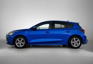 Ford Focus 1.0 EcoBoost Hybrid ST Line X | Cruise control | Stoelverwarming | Navigatie | Camera | Afneembare trekhaak | BTW / 4