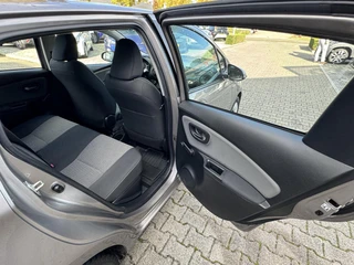 Toyota Yaris 1.5 Hybrid ASPIRATION 4S-BANDEN NAVI CRUISE CLIMA CAMERA BLUETOOTH NL-AUTO DEALER ONDERHOUDEN! / 15