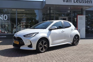 Toyota Yaris 1.5 HYBRID 115 STYLE STOEL-STUUR VERW. DODEHOEK LED KOPLAMPEN KEYLESS PARK.SENSOREN V+A