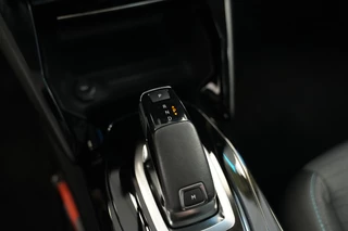 Peugeot 208 1.2 PureTech Allure  Panoramadak Navigatie Full-led 24 Maanden garantie* (Vraag naar de voorwaarden) / 13