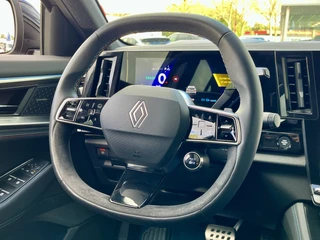 Renault Rafale E-Tech 4x4 Plug-In Hybrid 300 Atelier Alpine  | SOH 98%| All Seasons | Pack Light & Sound | Pack Vision | Harman Kardon | Head-Up Display | Stoel+Stuur+Voorruitverwarming | Matrix Led | 21Inch | Navigatie | Climate Control | CarPlay / 22
