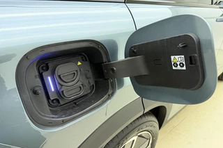 Jaecoo 7 1.5 TGDI SHS-P Exclusive Plug-in Hybride | Trekhaak | Lederen bekleding | Stoelverwarming-/ ventilatie | Glazen schuif-/kanteldak | Elektrische achterklep | 1500 KG trekgewicht / 24