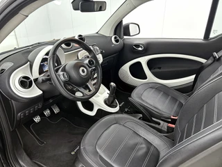 Smart Fortwo 1.0 Prime | Glasdak | Stoelverwarming | Climate Control | Cruise Control / 12