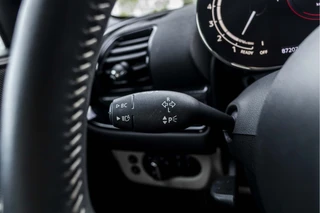 MINI Clubman 1.5 Cooper John Cooper Works  | Pano | 19" | Camera / 37
