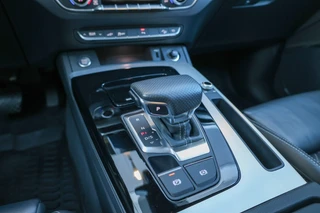Audi Q5 50 TFSI e S edition  | BTW | 21 INCH | LEDER | ELEK.TREKHAAK | SOH 87% | STOELVERWARMING | / 30