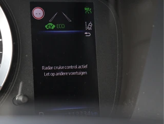 Toyota Corolla Touring Sports 1.8 Hybrid Business  | Navigatie | Stoelverwarming / 32