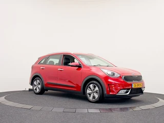 Kia Niro 1.6 GDi Hybrid DynamicLine | Trekhaak | All-seasonsbanden | Navigatie / 13
