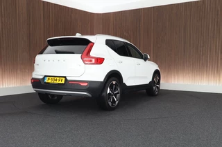 Volvo XC40 1.5 129pk Automaat T2 Core Camera Keyless Sportstoelen Stoelverwarming Navigatie / 8