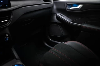 Ford Kuga 2.5 PHEV ST-Line X | WINTER PACK | ACHTERBANKVERWARMING | DAB | APPLE | 360 CAMERA / 40