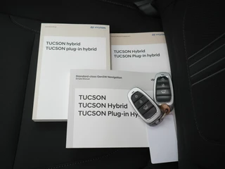 Hyundai Tucson 1.6 T-GDI PHEV Comfort Smart Panoramadak | Trekhaak | Navigatie | Camera / 11