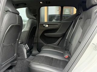 Volvo XC40 1.5 T5 Twin Engine R-Design | SOH 89% | Panoramadak | Camera | / 8