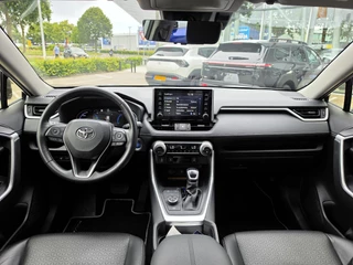 Toyota RAV4 2.5 Hybrid AWD Business Plus AD-CRUISE BLINDSPOT APPLE ANDROID STOEL/STUUR EL-ACHTERKLEP PARK-SENSOREN CLIMA LEDER / 26