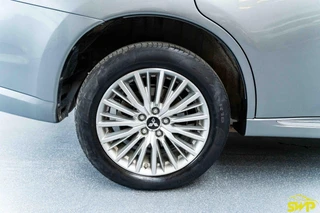 Mitsubishi Outlander 2.4 PHEV Intense | Navi | Camera | Dodehoek | ACC / 24
