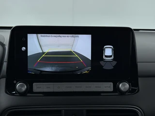 Hyundai Kona EV Comfort 64 kWh - SOH 94,5%  - Airco - Keyless Entry - Apple CarPlay/Android Auto - Achteruitrijcamera - Virena Zekerheidspakket €895,- / 30