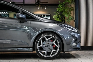 Ford Fiesta 1.5 EcoBoost ST-3 Performance|Recaro|B&O|Carplay|Winterpakket|Camera| / 17