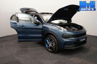 Lynk & Co 01 1.5 PHEV|ZWARTE.HEMEL|360ºCAM|PANO|262PK|SOH97% / 102