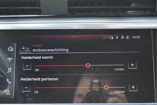 Audi Q3 45 TFSI e S edition S-Line 245 PK | NL-Auto | Keyless | Carplay | Virtual cockpit | DAB | Elekt.trekhaak | Full LED | Allweathers / 59