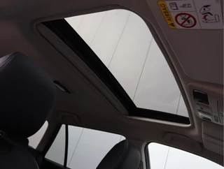 Subaru Outback 2.5i Premium  | Schuifdak | Trekhaak | Winterbandenset | H&K / 33