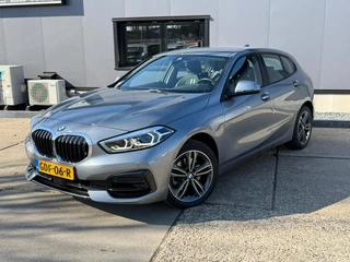 BMW 1-serie 116i / camera / carplay / navigatie skyscraper / 4