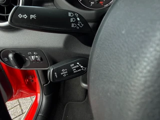 Audi A1 Sportback 1.4 TFSI Pro Line Cruise Airco Navi Bluetooth / 23