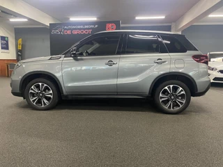 Suzuki Vitara 1.4 Boosterjet Style Smart Hybrid/ Nederlandse auto/ Afneembare trekhaak/ Pano/ Parkeersensoren/ Achteruitrijcamera / 2