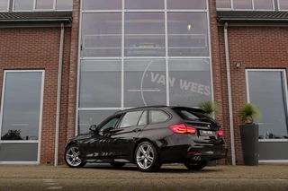 BMW 3-serie Touring 320i F31 M Sport Edition | M-pakket | 2e eigenaar | 18 inch | LED | Automaat | PDC | Cruise-control | Climate-control | 4 cilinder | 184 pk | Origineel / 5