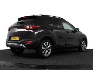 Kia Stonic 1.0 T-GDi MHEV DynamicPlusLine  - Apple Carplay/Android Auto - Cruise Control - Climate Control - Navigatie - Stuur/Stoel Verwarming - Fabrieksgarantie tot 01-2032 / 8
