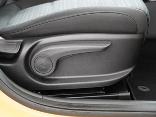 Kia Stonic 1.0 T-GDi MHEV DynamicPlusLine  - Stoel/Stuurverwarming - Lichtmetalen Velgen - Navigatie - LED Koplampen - Cruise Control - Fabrieksgarantie Tot 2031 / 37