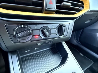 SEAT Arona 1.0 EcoTSI Reference  Virt. Dash, App Connect, Led / 11
