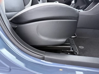 Kia Picanto 1.0 GDi GT-Line  - 2.000 INRUILPREMIE - Schuif/kanteldak - Stoel/Stuurwielverwarming - AppleCarplay - Android Auto 7 Jaar of 150.000km Fabrieksgarantie / 42