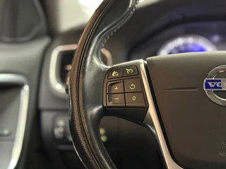 Volvo V60 1.6 T4 R-Design | Navi | Trekhaak | 180PK | Winter Pack | High Performance Audio | Leder/Alcantara / 23