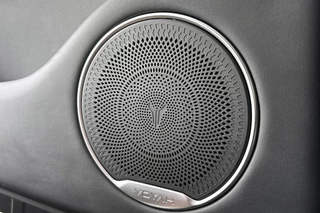 Voyah Free Flagship Edition 4WD 106 kWh / 22