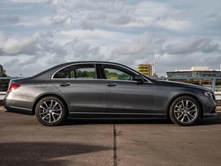 Mercedes-Benz E-klasse 350 e Lease Edition | Luchtvering | LED | Navigatie | Sfeerverlichting | Camera | Apple CarPlay/Android Auto | Stoelverwarming | Dealeronderhouden / 7