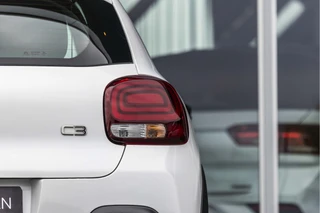 Citroën C3 1.2 PureTech Live  LED | Cruise | NL Auto / 37