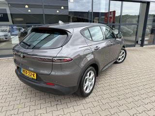 Alfa Romeo Tonale 1.5T Hybrid Sprint *ACC & Navigatie* / 2