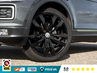 Volkswagen T-Roc 1.5 TSI Sport | Carplay | Virtual | 19 inch | DSG | Trekhaak | Camera / 17